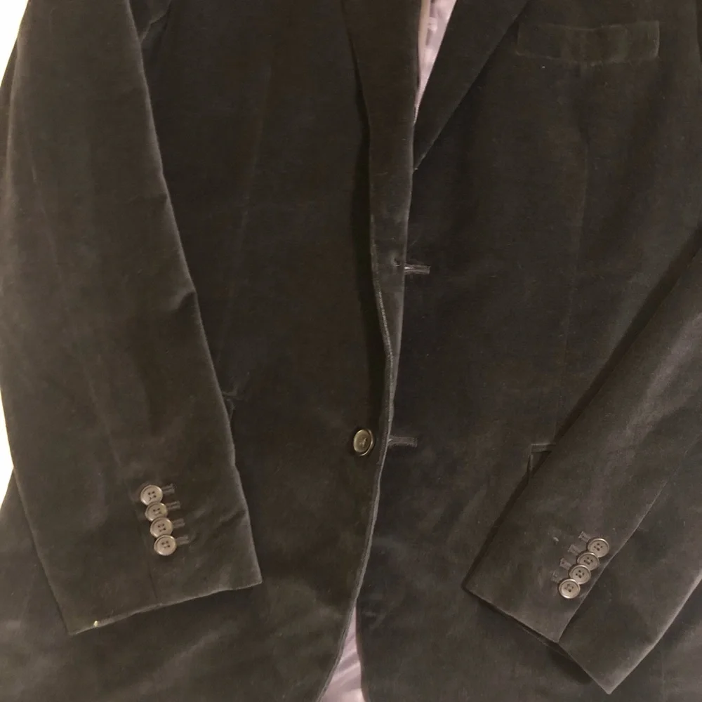 Banana republic velvet sports coat, black, EUC - Picture 8 of 13